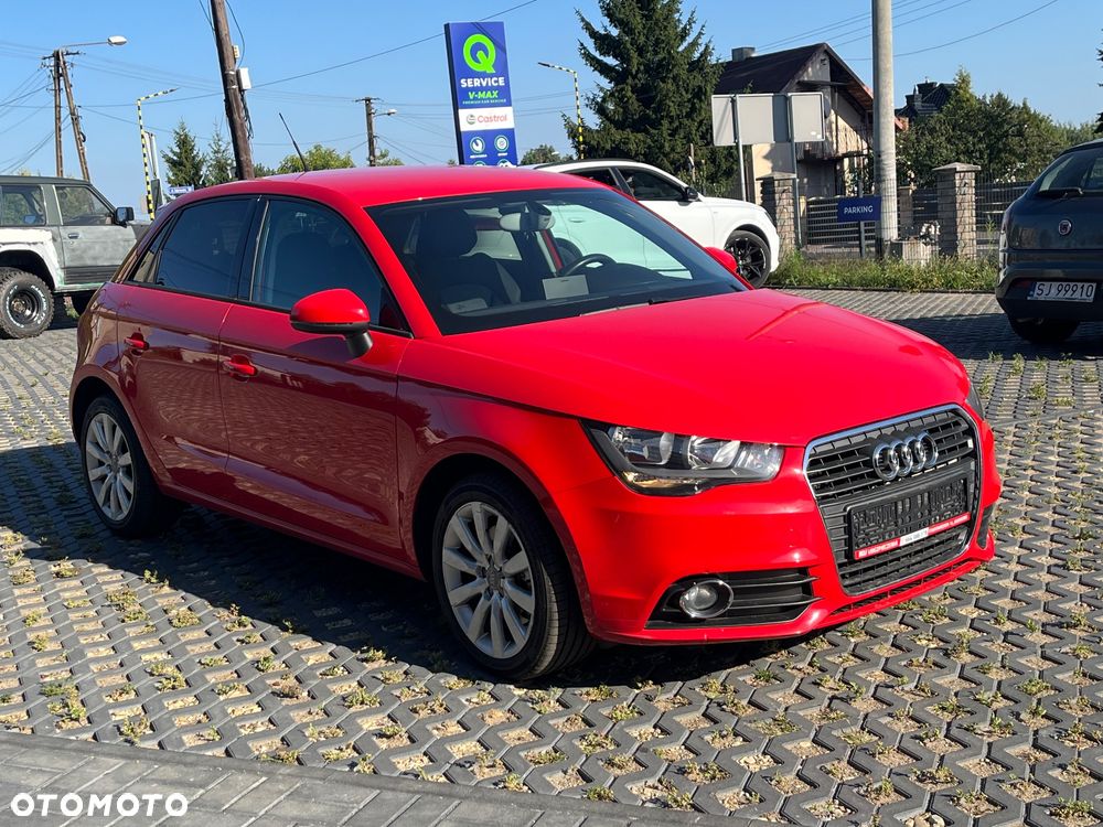 Audi A1 Sportback 1.4 TFSI S tronic Attraction - 2
