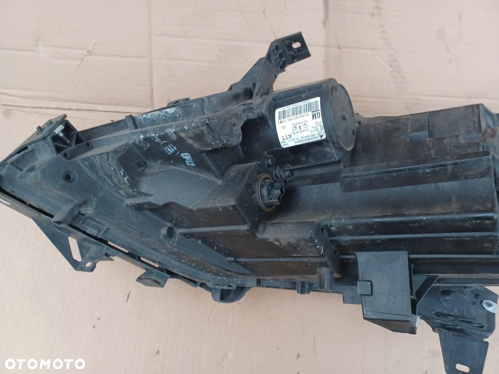 LAMPA PRZEDNIA PRAWA ZAFIRA C EUROPA - 3