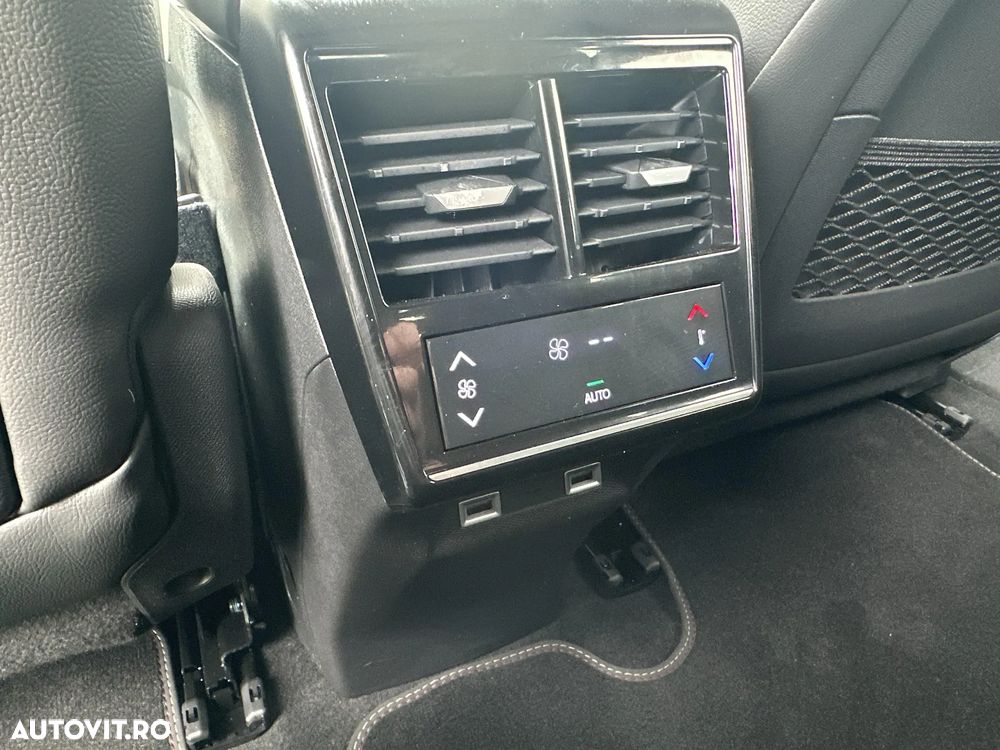 DS Automobiles DS 7 Crossback 1.6 PHeV FWD 225 EAT8 PERFORMANCE LINE + - 24