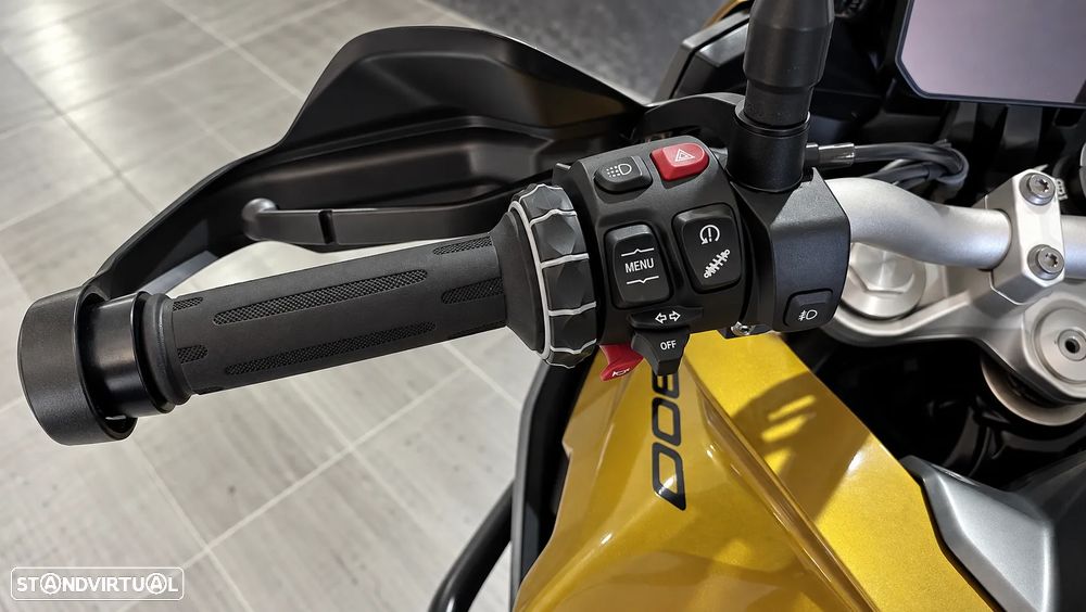BMW F 900 XR - 7