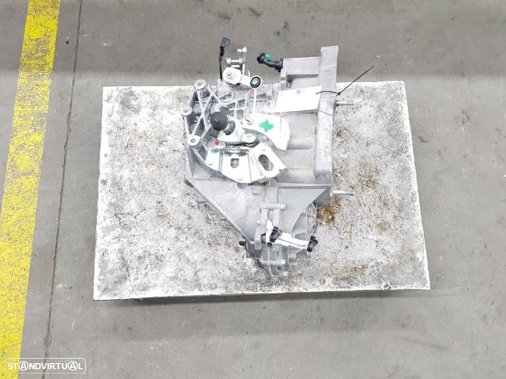 CAIXA DE VELOCIDADES JEEP RENEGADE BU REF. 55236747 - 1