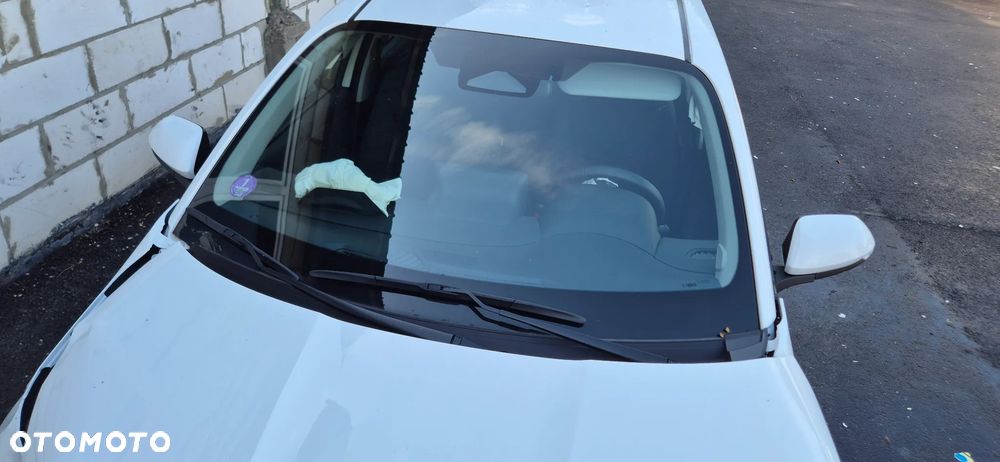 Toyota Yaris - 14