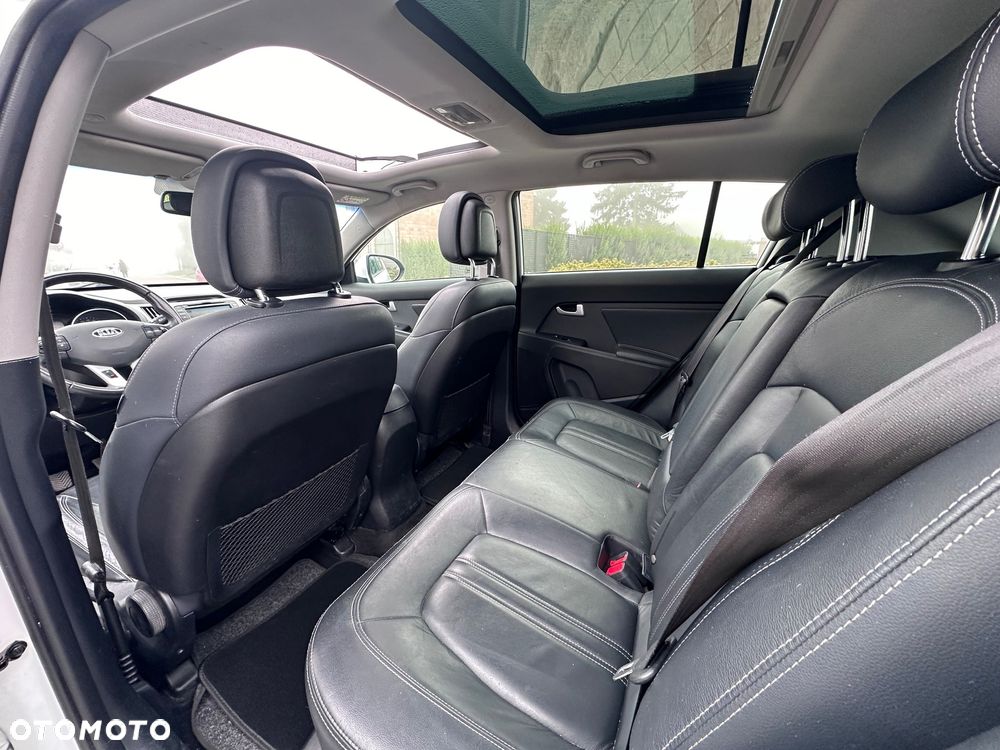 Kia Sportage 1.7 CRDI 2WD Spirit - 9