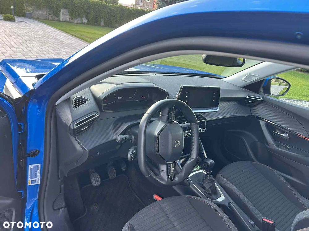 Peugeot 2008 1.2 PureTech Allure Pack S&S - 10