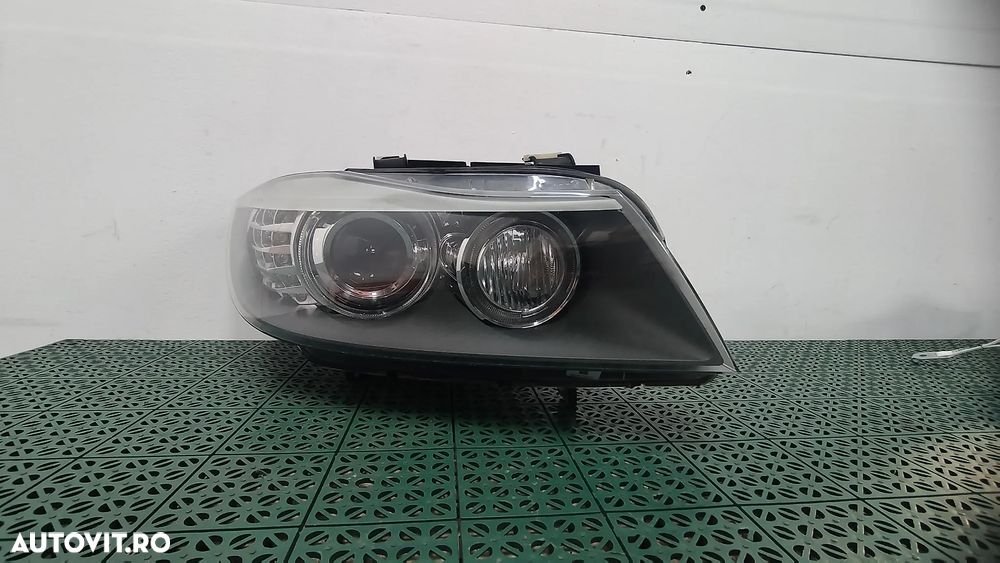 Far dreapta Bixenon Adaptiv BMW E90/91 LCI 2008-2012 7240264 de Europa complet