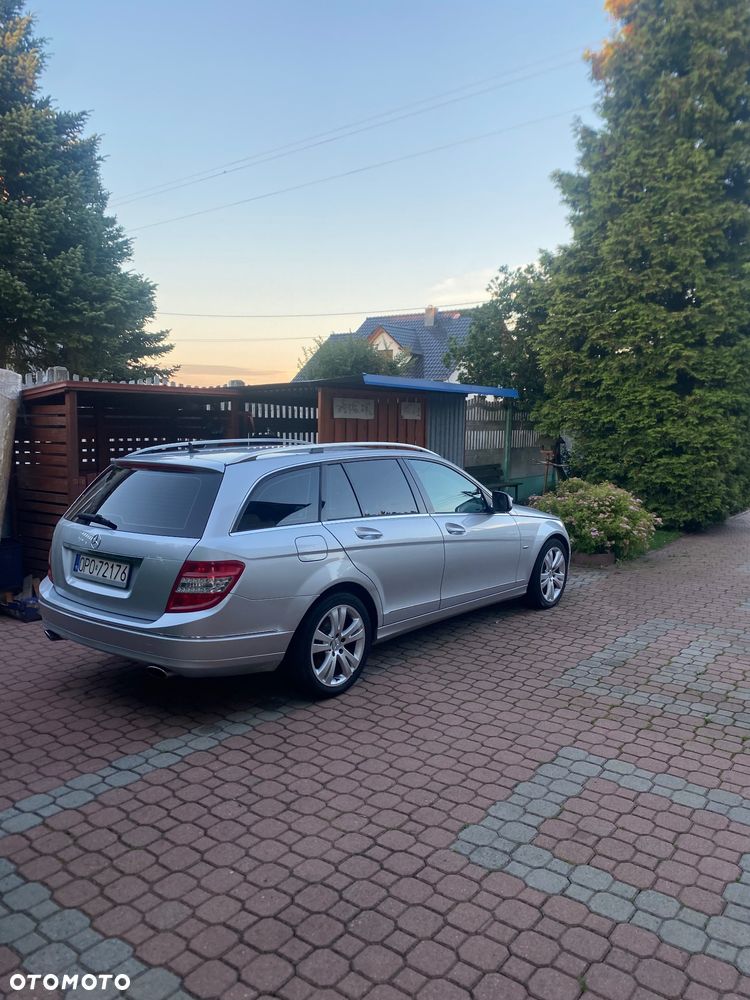 Mercedes-Benz Klasa C 320 CDI Avantgarde 4-Matic - 16