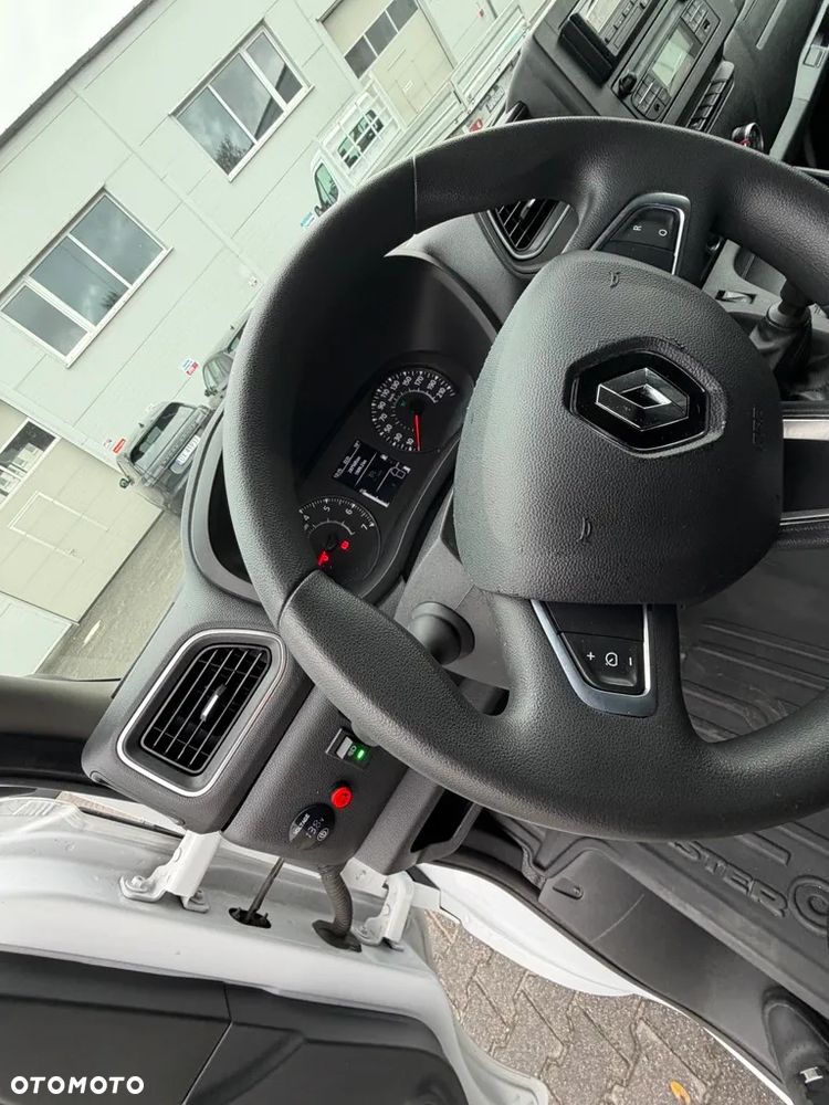 Renault Master - 11