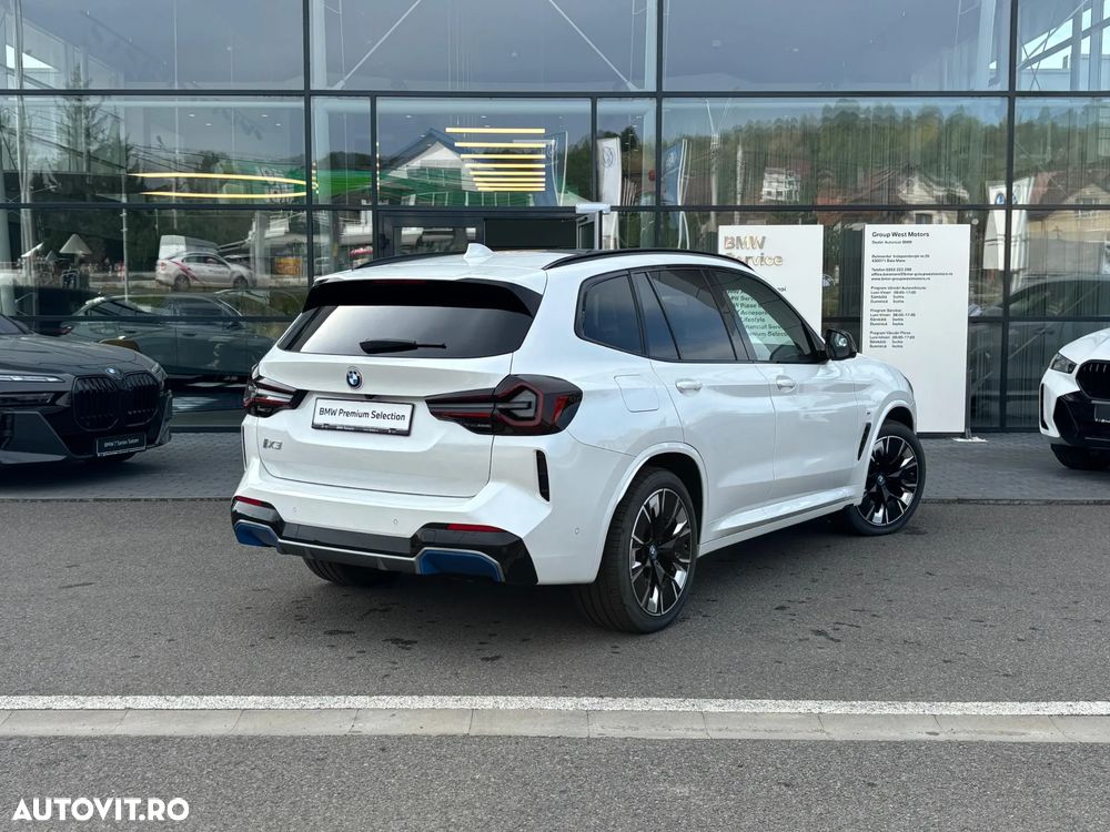 BMW iX3 Standard - 3