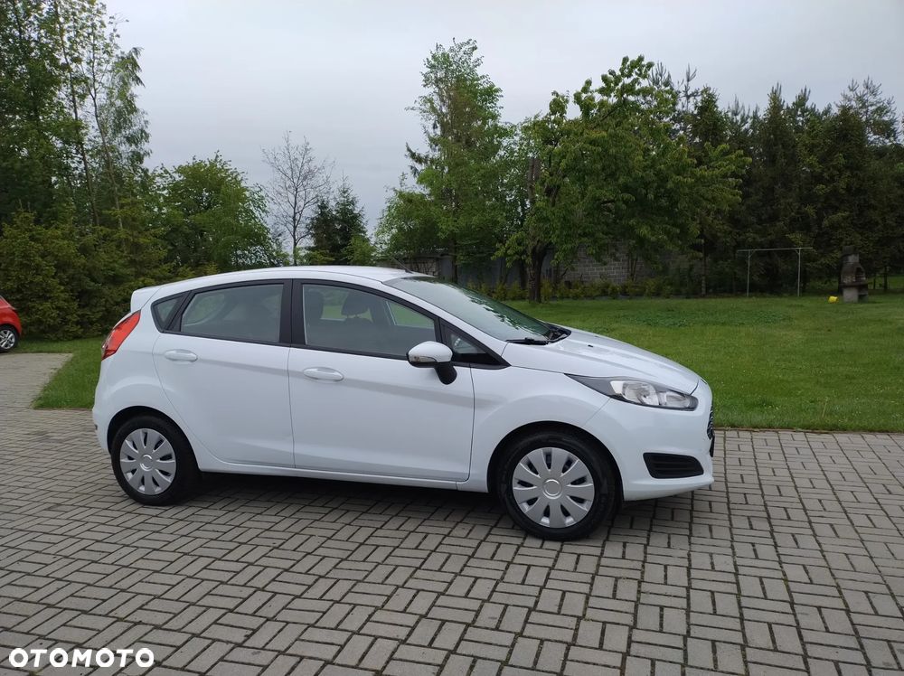 Ford Fiesta 1.25 Champions Edition - 3