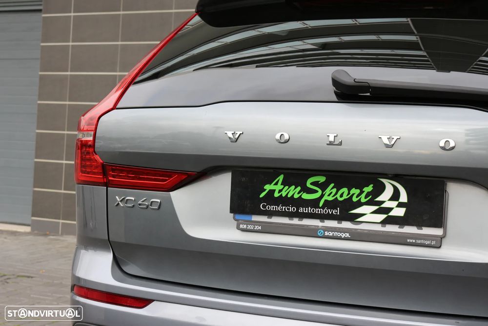 Volvo XC 60 2.0 D3 Momentum Plus - 33