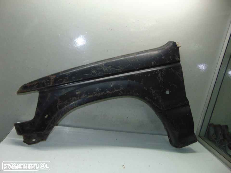 Mitsubishi Pajero - guarda-lamas - 1