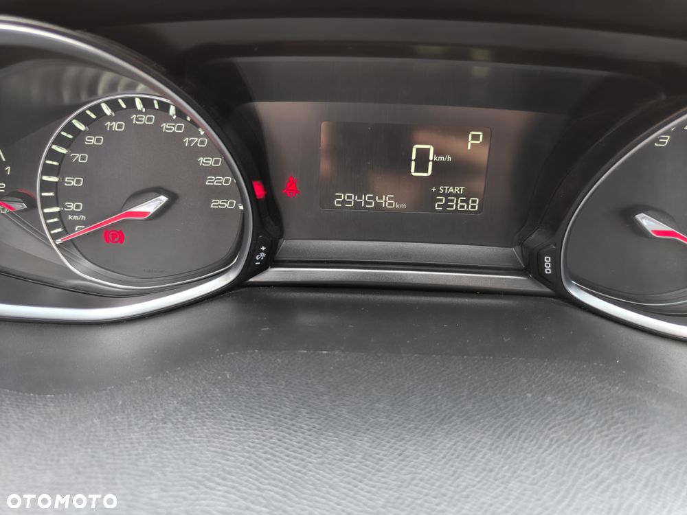Peugeot 308 - 14