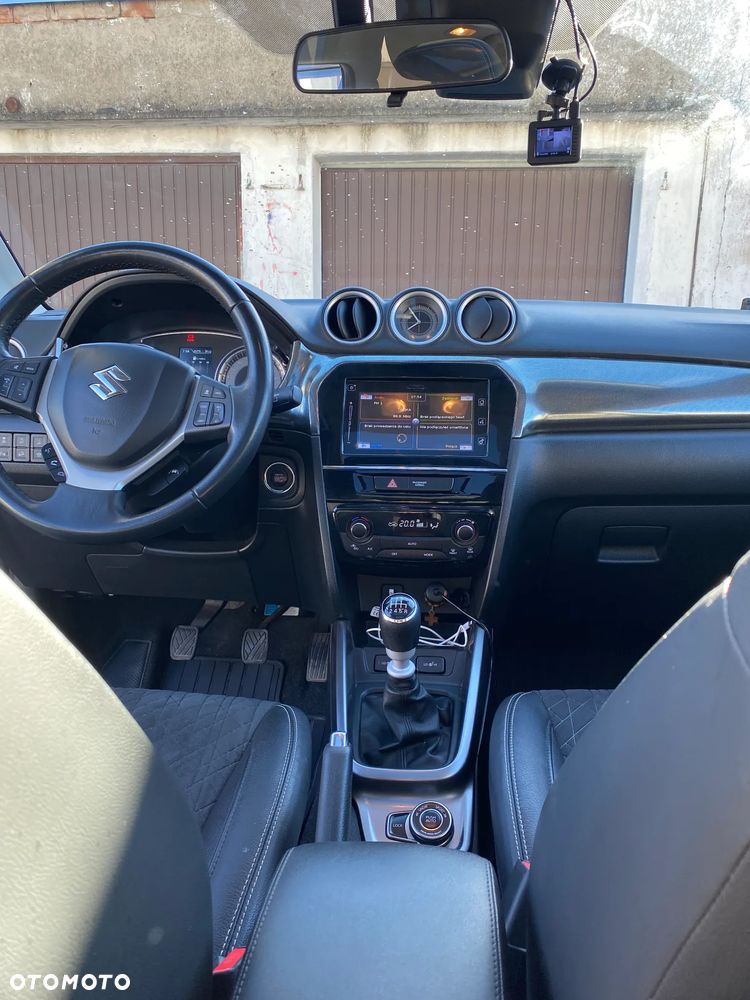 Suzuki Vitara - 3