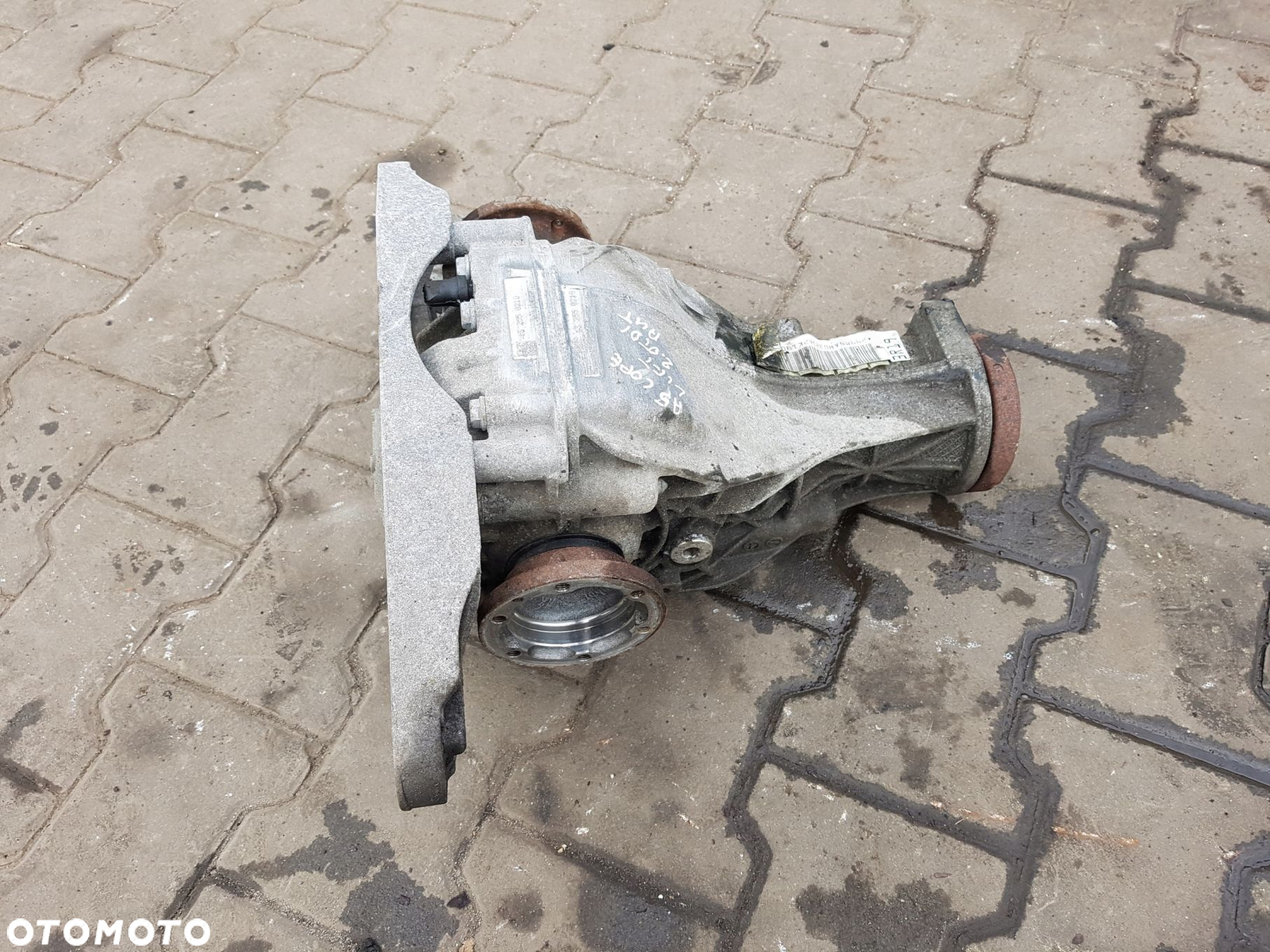 AUDI A5 8T LIFT 12-16r A4 B8 2.0 TDI DYFER MOST TYŁ MNA - 3