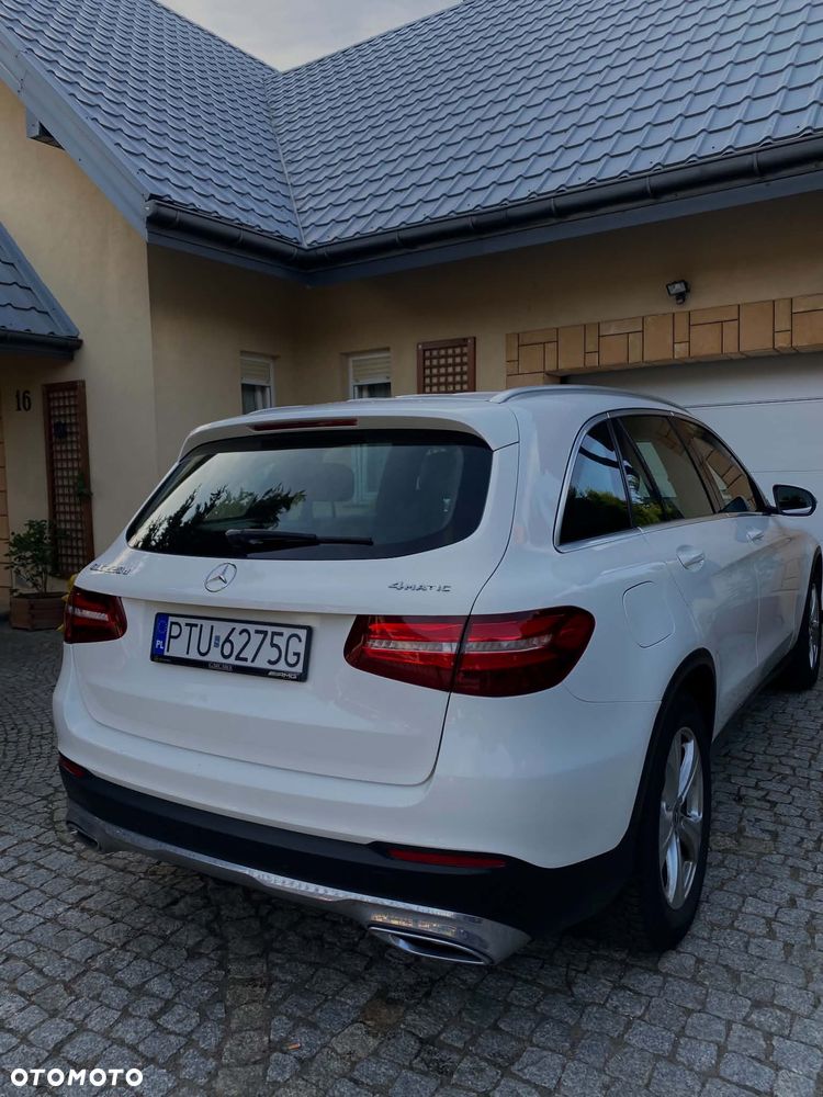 Mercedes-Benz GLC - 4