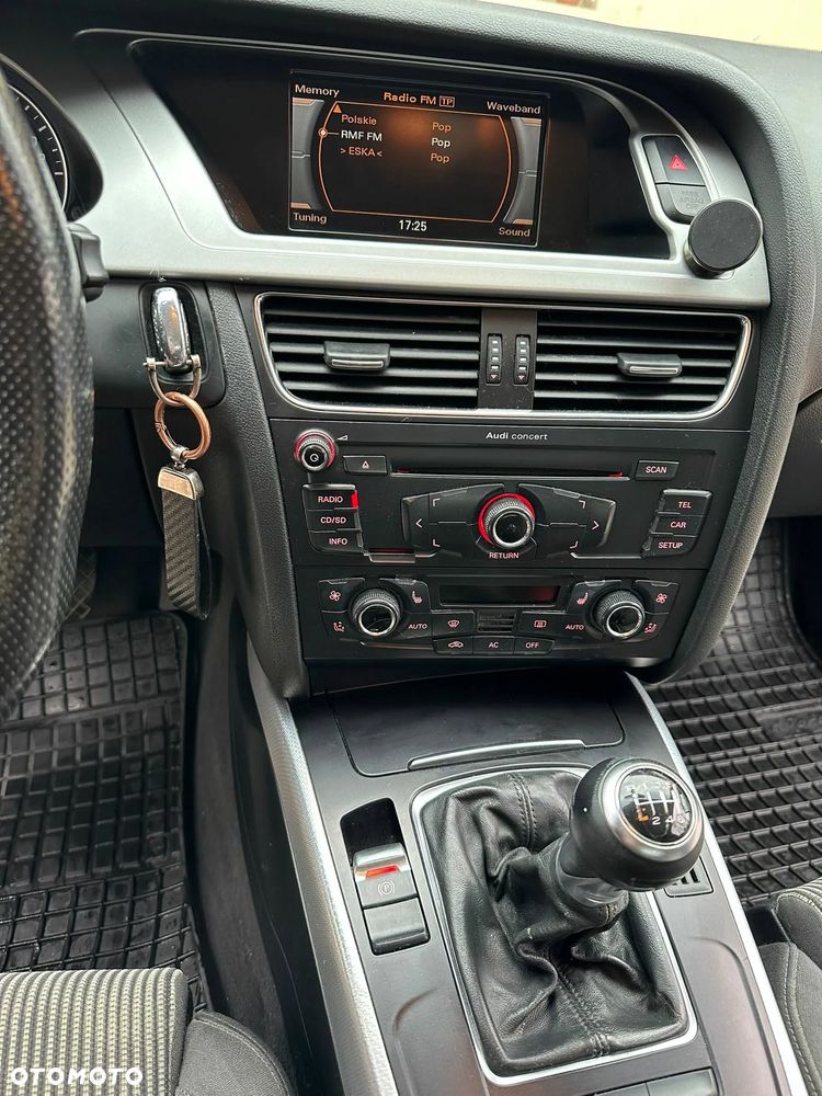 Audi A4 Limousine 2.0 TDI DPF Ambiente - 6