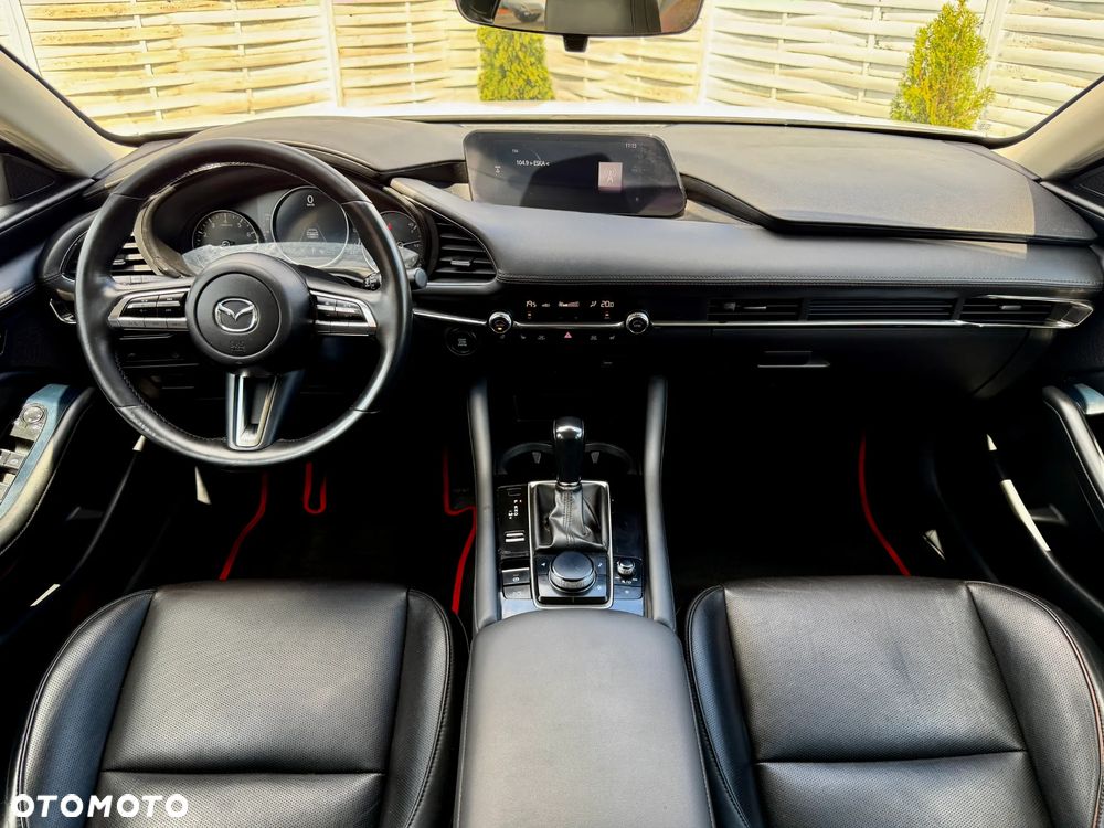 Mazda 3 - 9