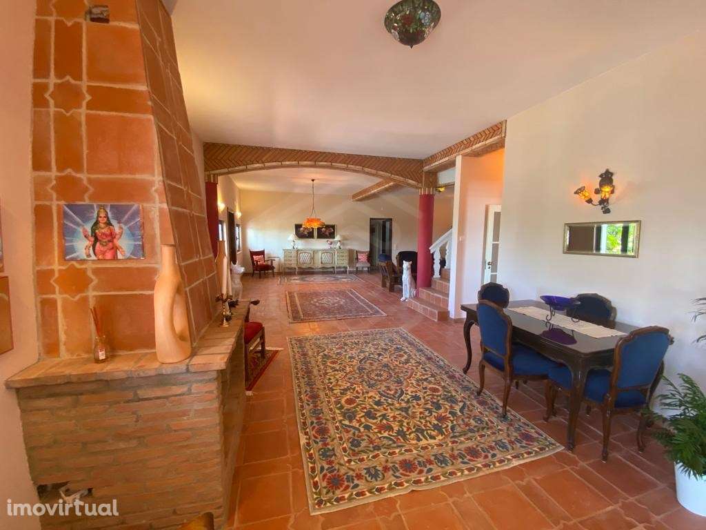 Moradia V4 com arquitetura original, Loulé, Algarve - Grande imagem: 5/46