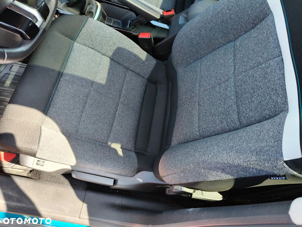 Citroën C4 Cactus 1.2 PureTech Shine S&S - 5