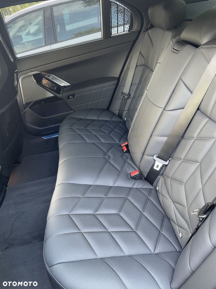 BMW Seria 7 740d xDrive sport - 7