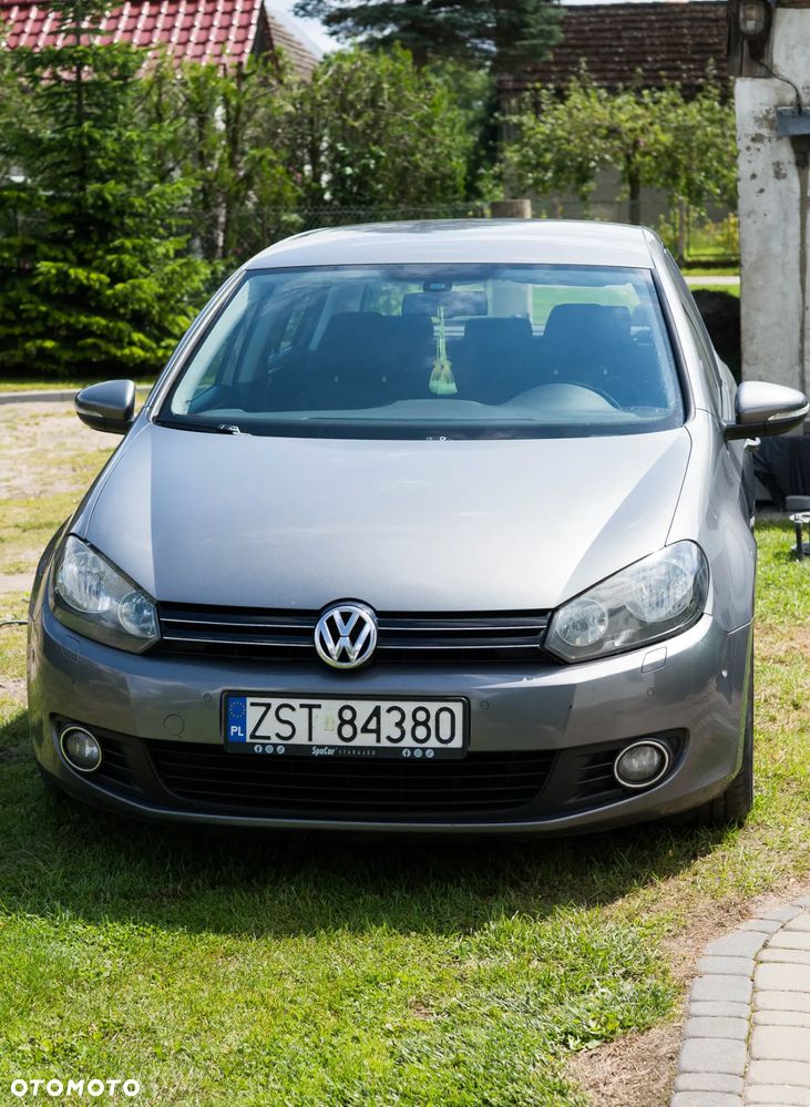 Volkswagen Golf - 11