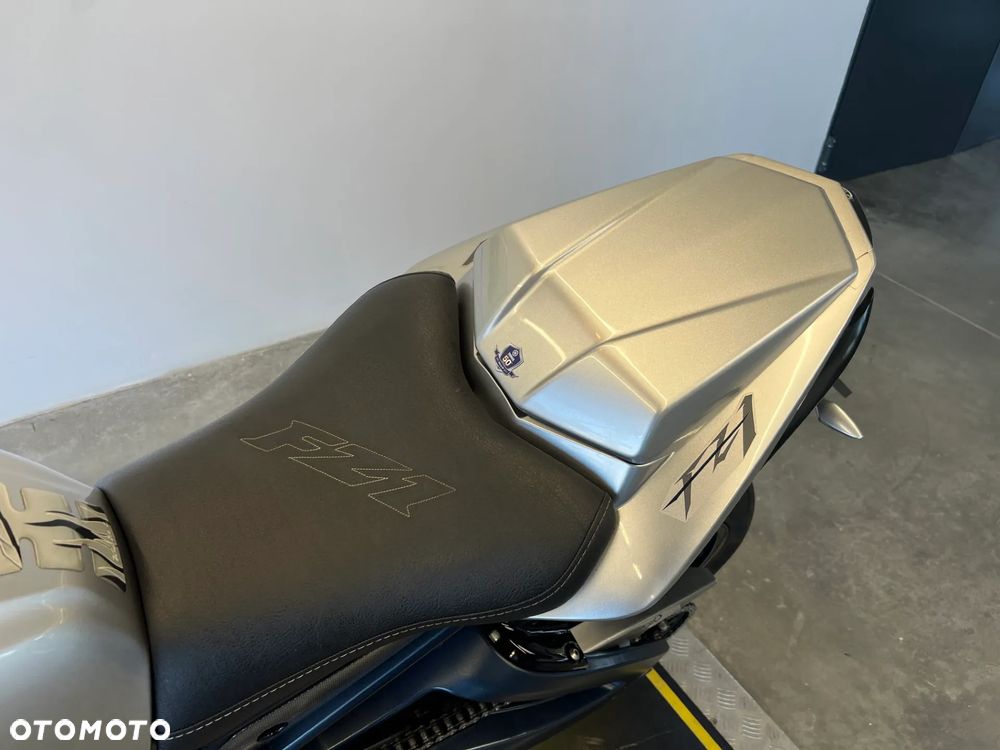 Yamaha FZ - 9