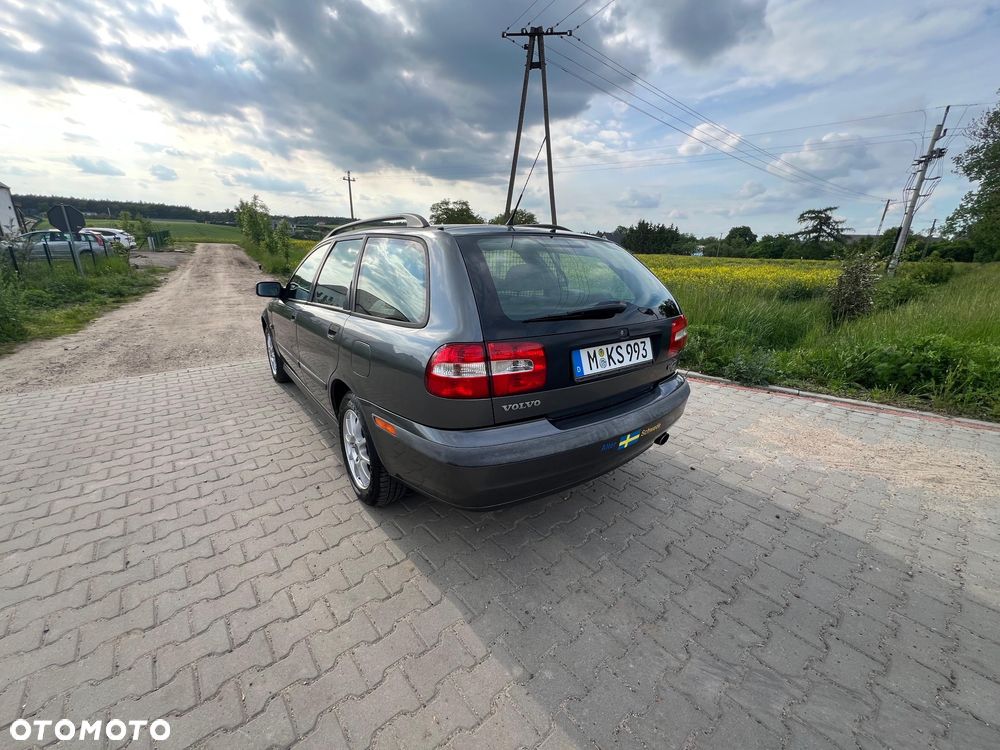 Volvo V40 - 9