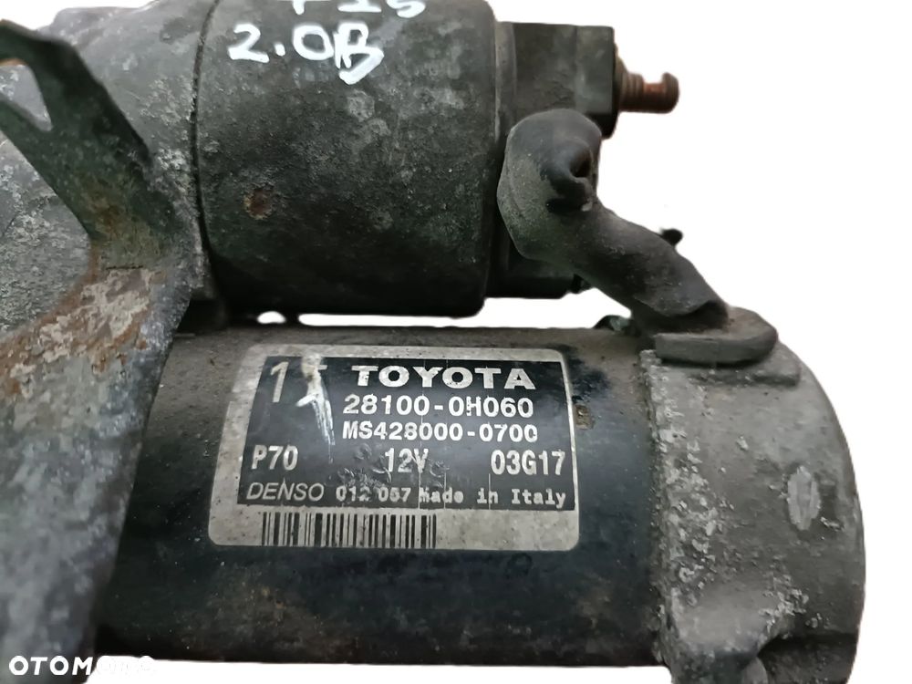 TOYOTA AVENSIS T25 03-09 2,0 B rozrusznik DENSO 28100-0H060 * - 2