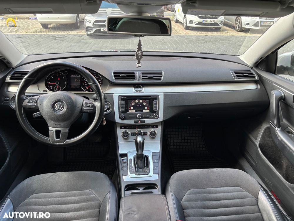 Volkswagen Passat 2.0 Blue TDI DSG SCR Highline - 10