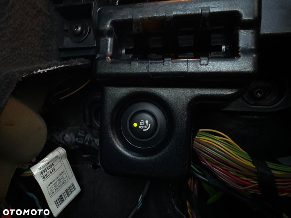 BMW Seria 5 520d - 23