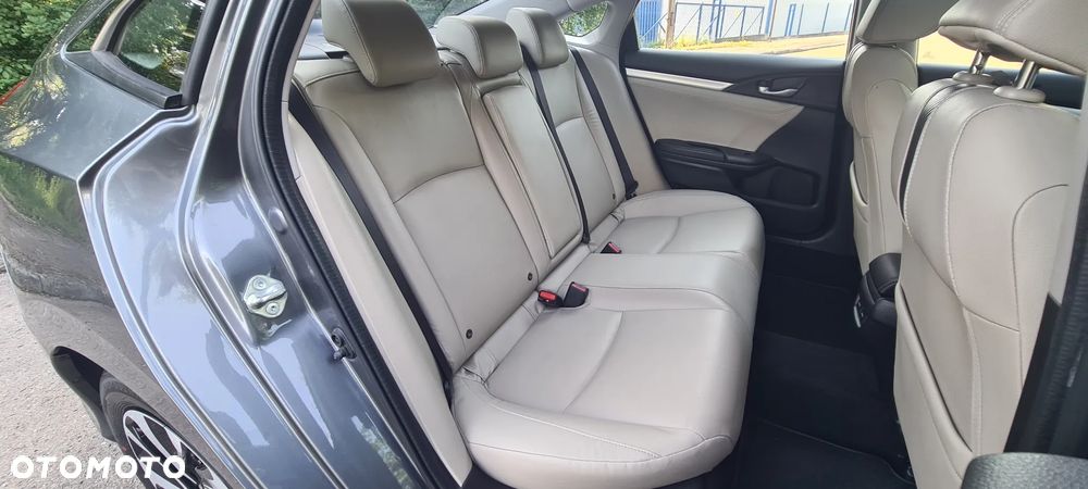 Honda Civic 1.5 i-VTEC Turbo CVT Sport Plus - 19
