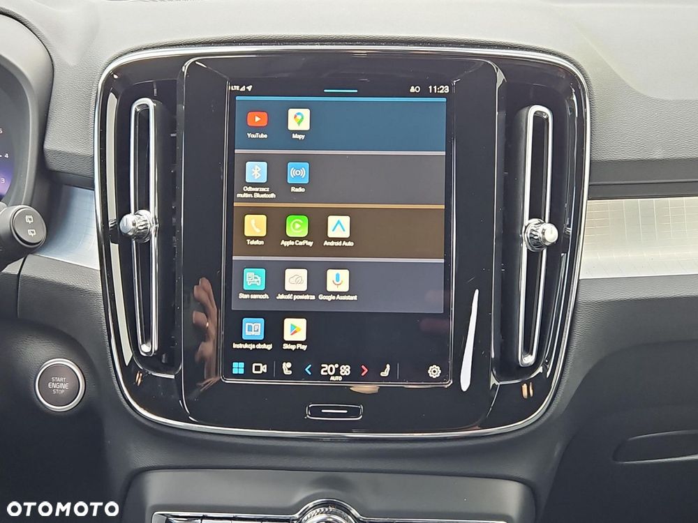 Volvo XC 40 B3 Plus Dark - 19