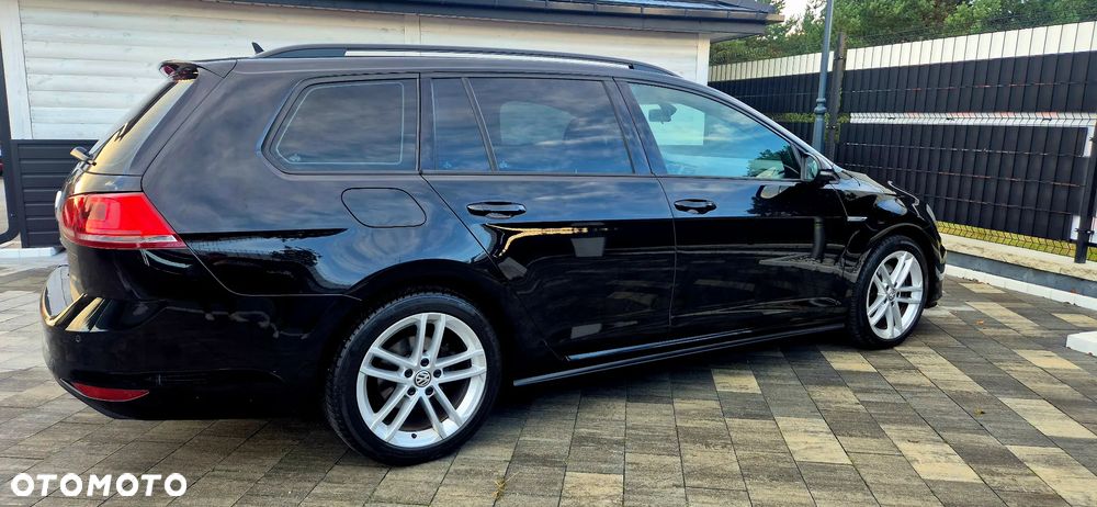 Volkswagen Golf - 18