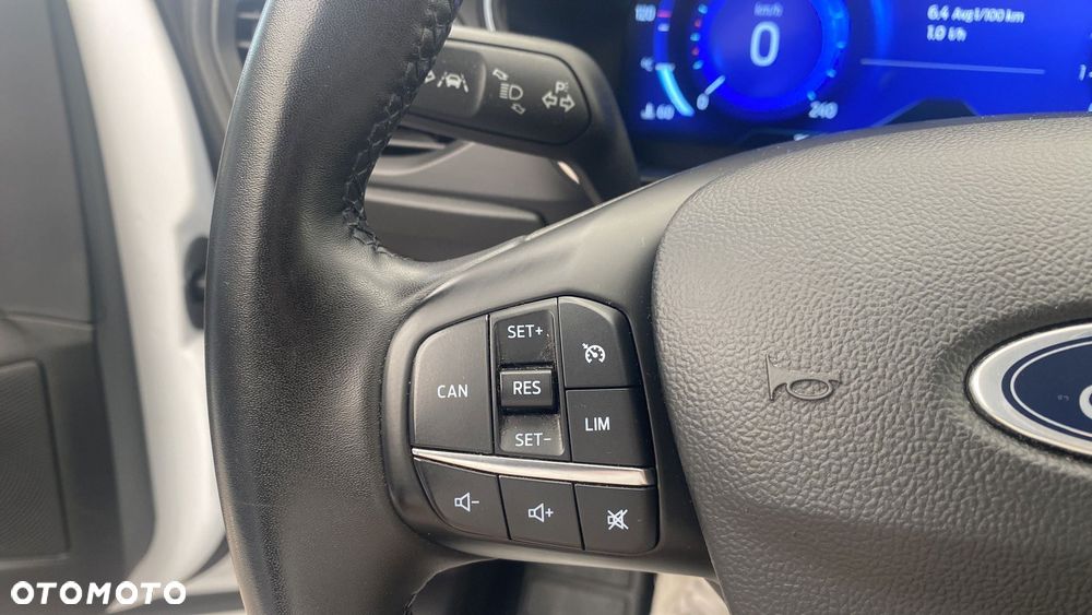 Ford Focus 1.0 EcoBoost mHEV Titanium X - 23