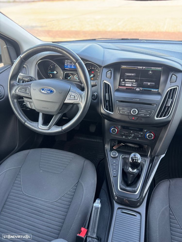 Ford Focus 1.5 TDCi Titanium - 10