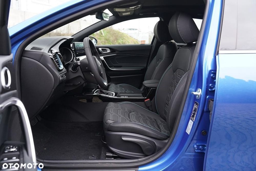 Kia XCeed 1.6 T-GDI Tribute DCT - 12