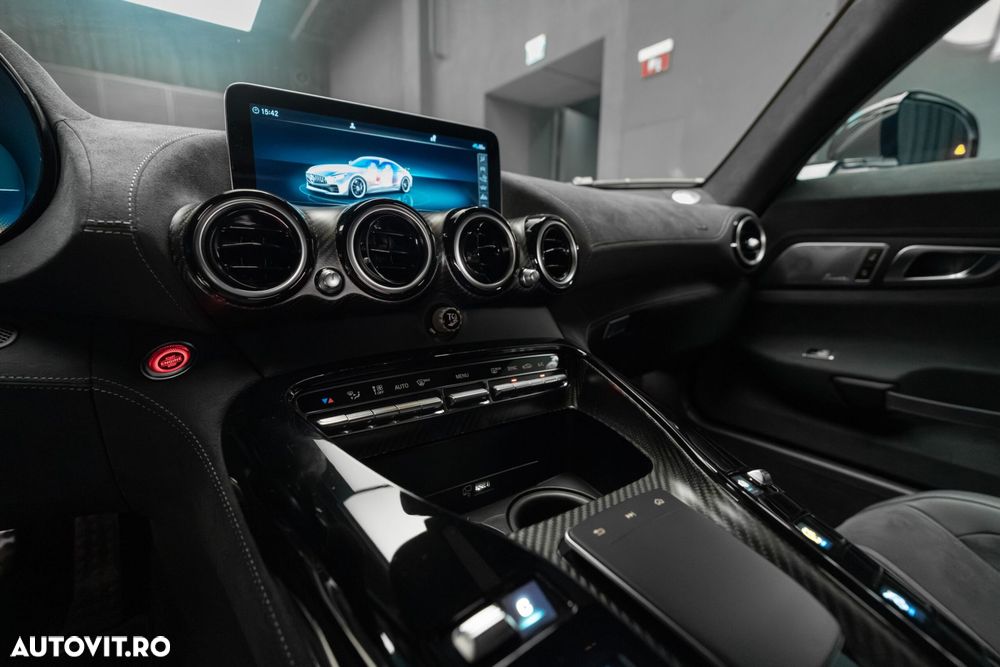 Mercedes-Benz AMG GT - 21