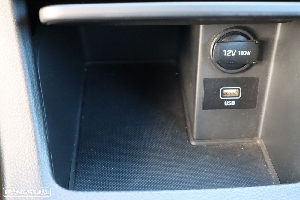 Hyundai i30 1.0 T-GDI Style Plus - 32