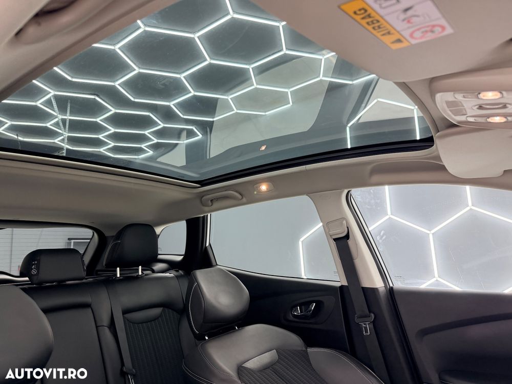 Renault Kadjar BLUE dCi 115 EDC BOSE EDITION - 22