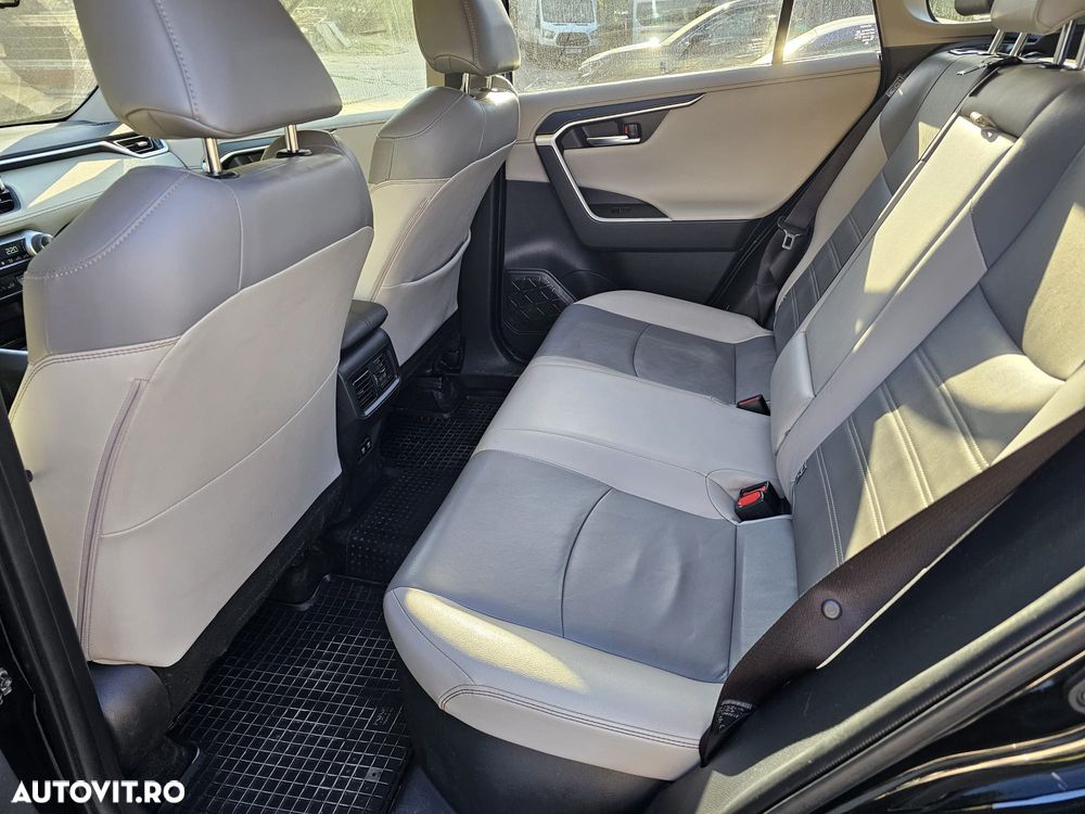 Toyota RAV4 2.5 VVT-iE 4x4 Luxury Plus - 5