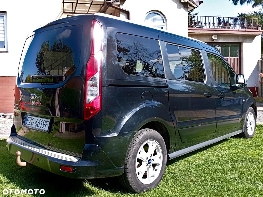 Ford Tourneo Connect Grand - 5