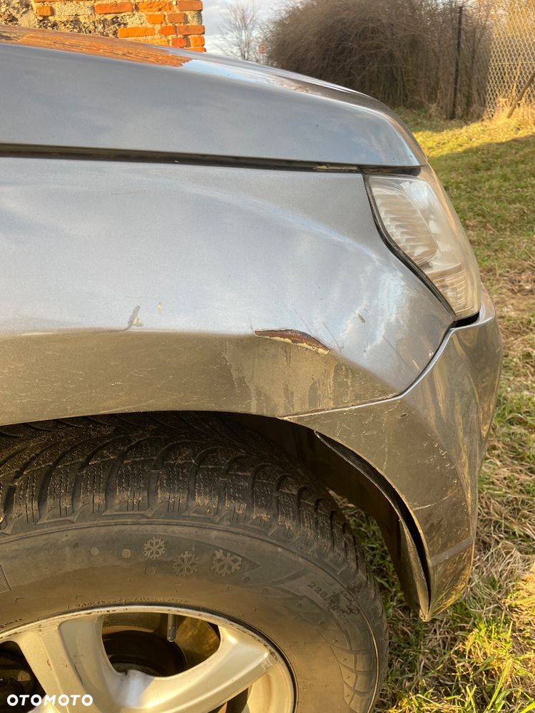 Suzuki Grand Vitara 2.0 - 14