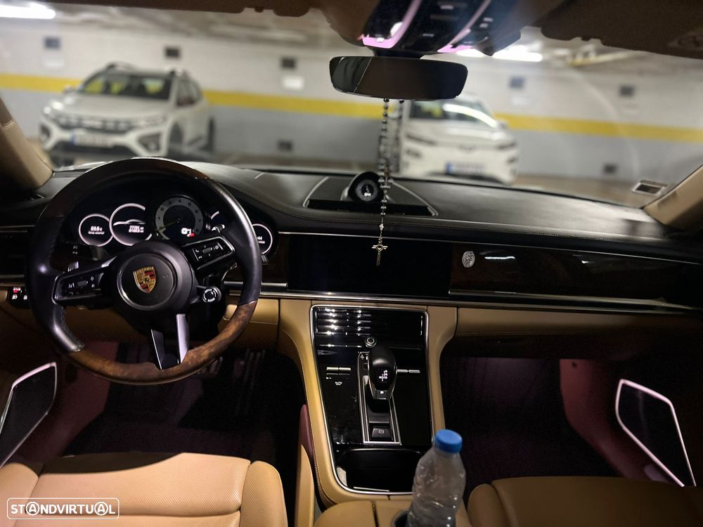 Porsche Panamera - 7