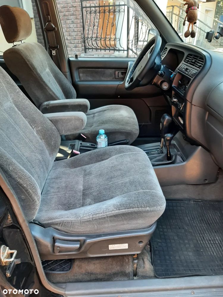Isuzu Trooper - 16