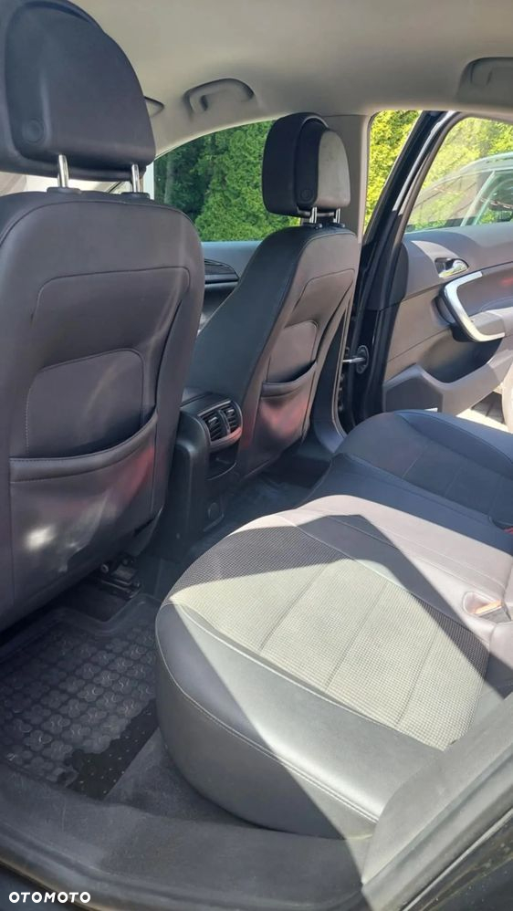 Opel Insignia - 5