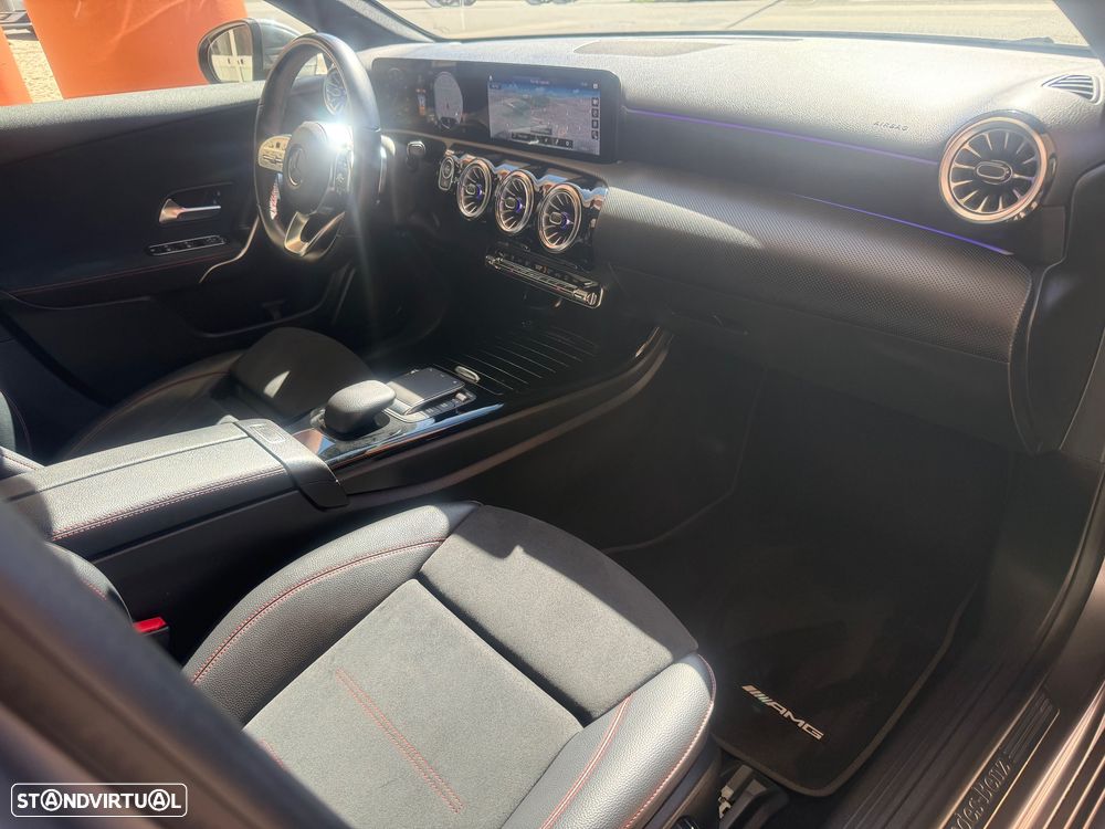 Mercedes-Benz A 180 d AMG Line Aut. - 38