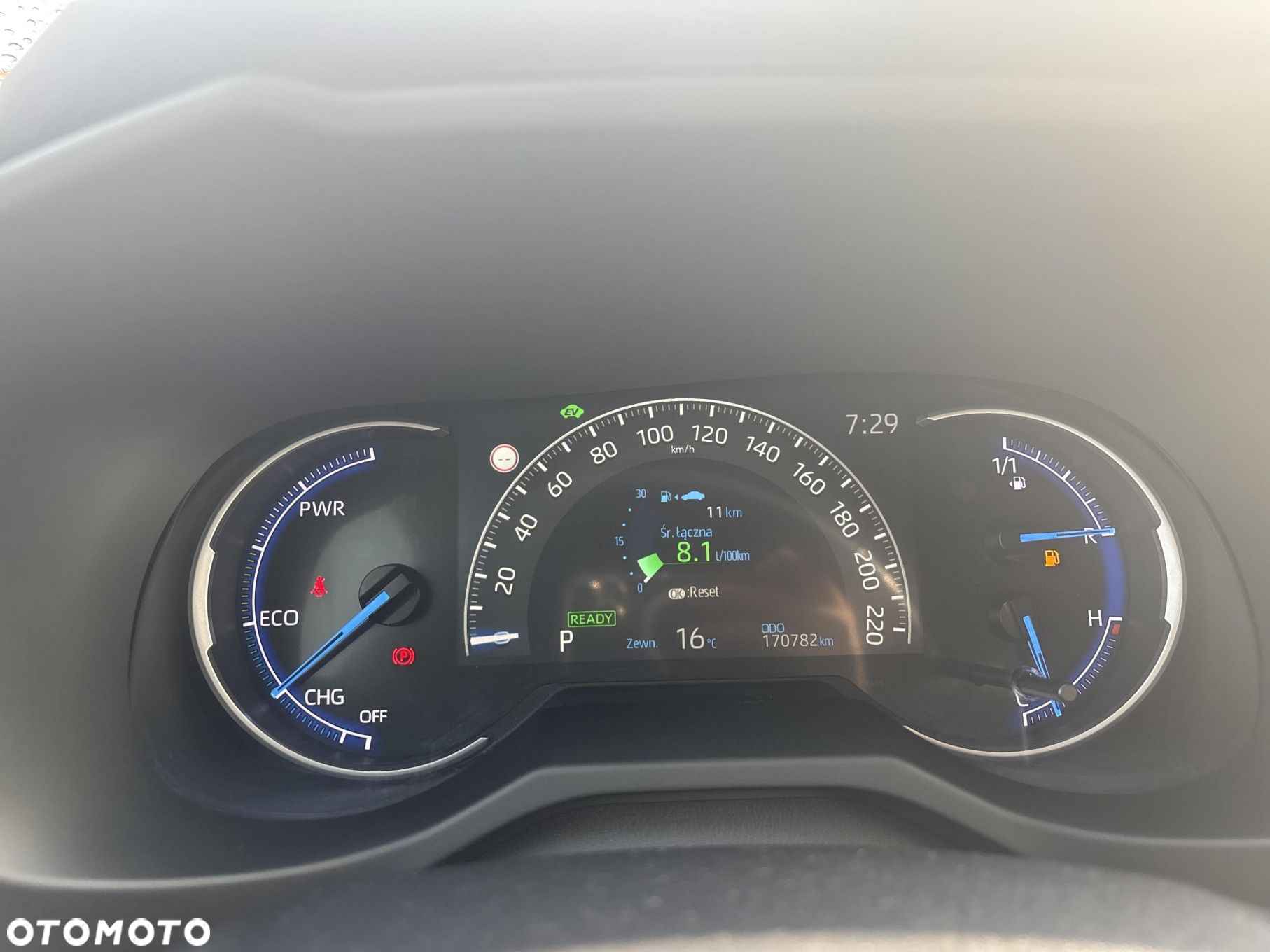 Toyota RAV4 - 20