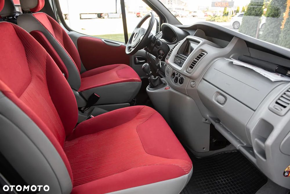 Opel Vivaro - 22