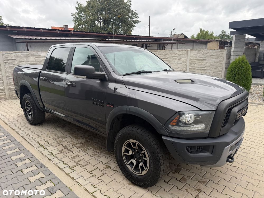 Dodge RAM 5.7 4x4 - 2