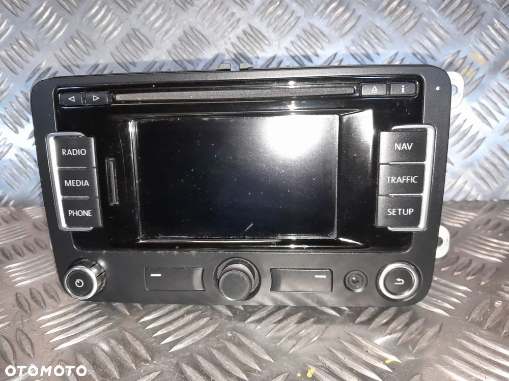 Radioodtwarzacz CD Navi VW Passat B7 - 1